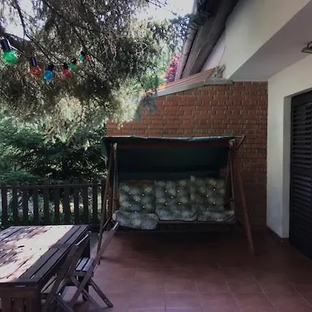 Hegyi Nyaralo Holiday home Balatonszemes